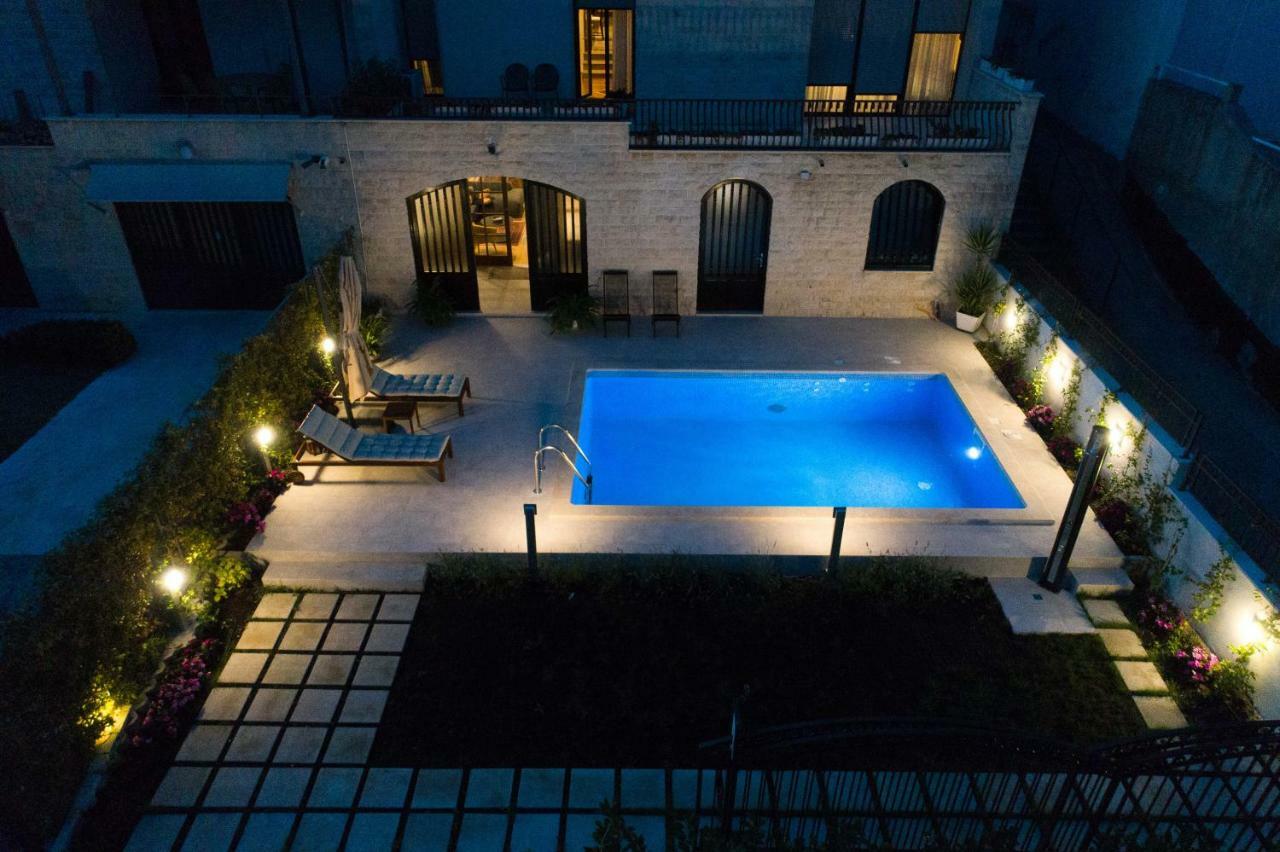 Melody M Apartment With Private Pool Split Exterior foto